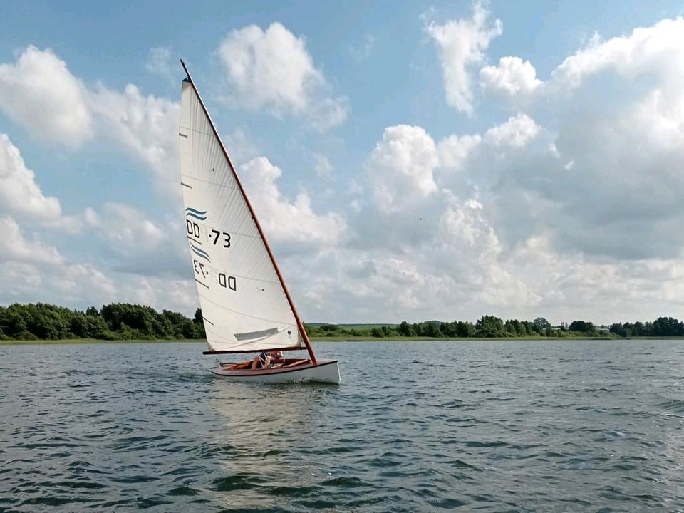 Finn Dingy Segeljolle in Zehna