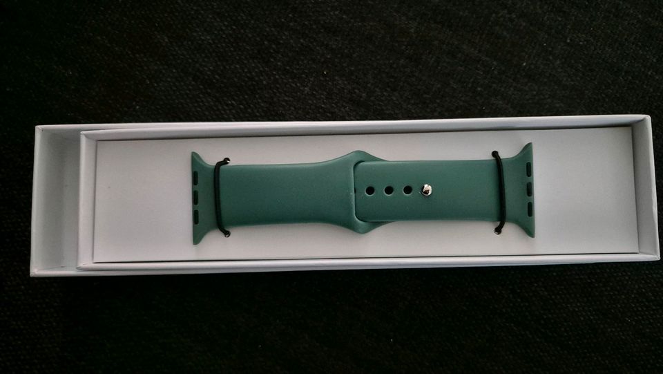 Apple Watch - Apfelband silikon wie neu 42 44 45 s/m in Tübingen
