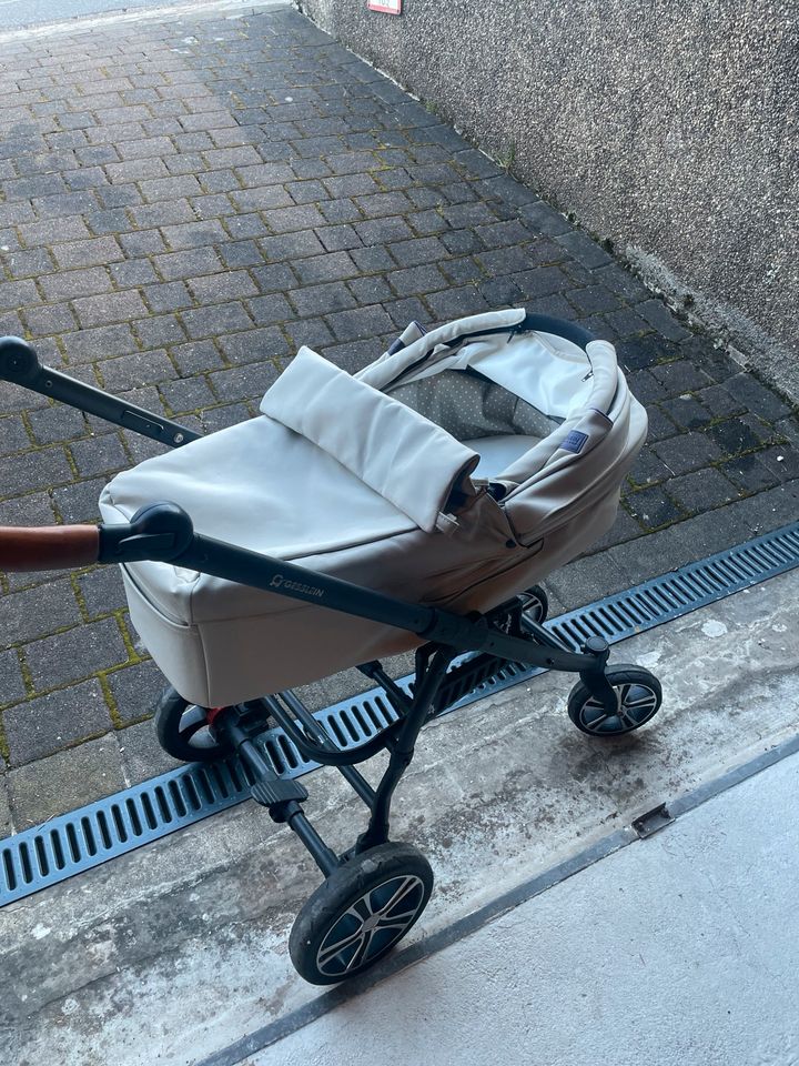 Geisslein S4 Kinderwagen in Eppelborn