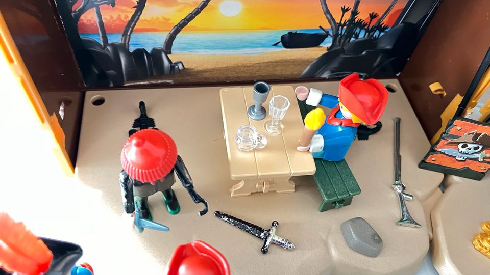 Playmobil Pirates -Mitnehm Pirateninsel in Krefeld