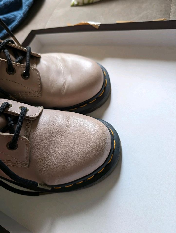Dr. Martens 1460 Pascal Gr. 37 Vinted Taupe in Hamburg