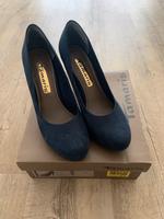 Tamaris Pumps Gr. 40 blau Sachsen - Radeberg Vorschau