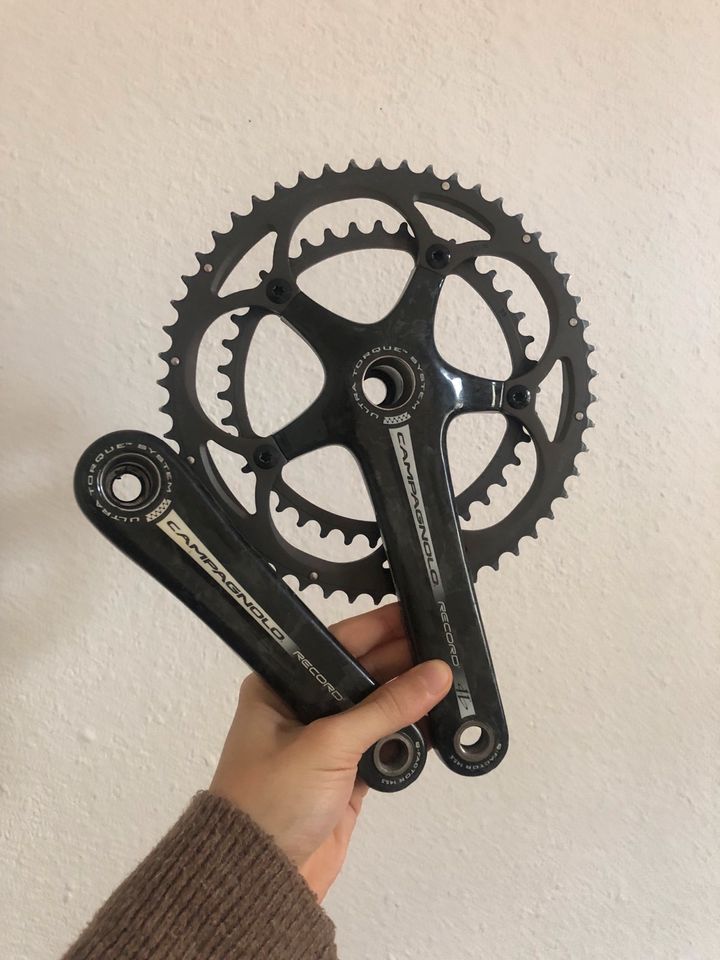 Campagnolo Record Ultra Torque Kurbelgarnitur in Stuttgart