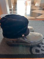 UGG clear Boot, Gummistiefel, neu Saarland - Wallerfangen Vorschau