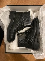 Chanel combat boots Stiefel Hessen - Offenbach Vorschau