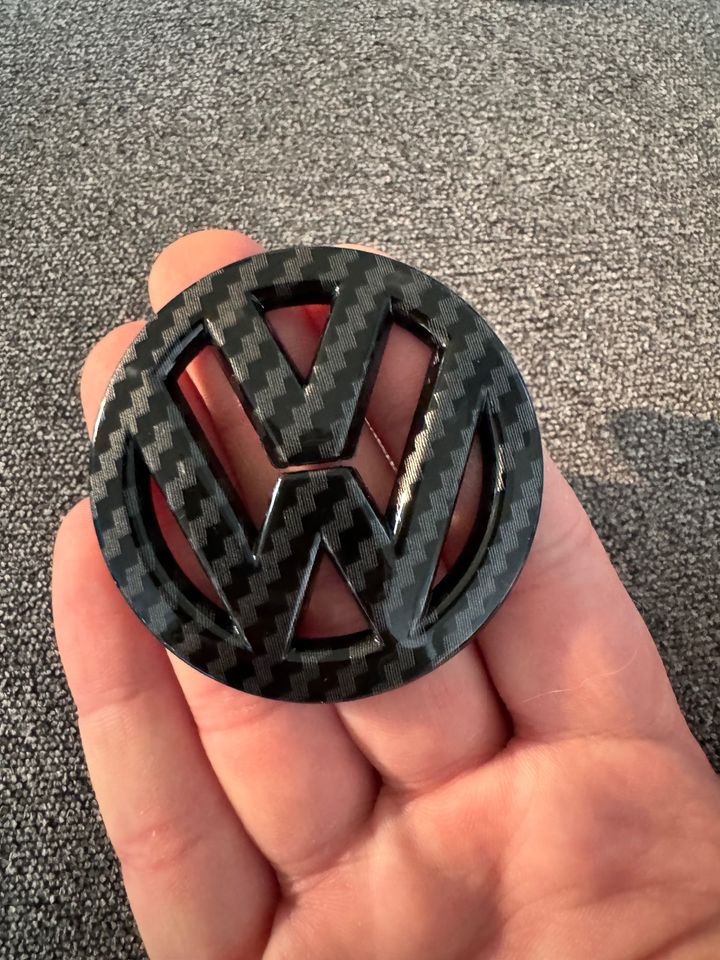 VW Golf 7 GTI, GTD, R, TCR Lenkrad Emblem Carbon in Hannover