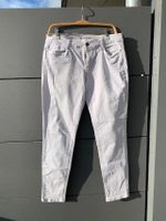 Esprit Jeans grau hellgrau Gr. 38 Röhrenjeans Stuttgart - Stuttgart-Nord Vorschau