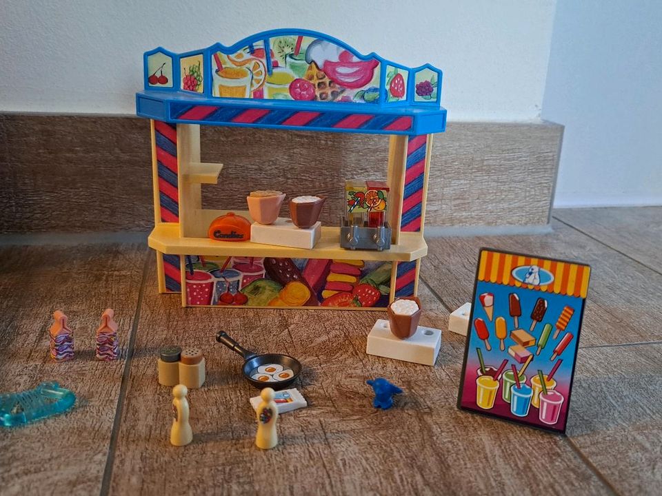 Playmobil - Snack-Häuschen mit viel Kleinteilen - Adventskalender in Lochhausen