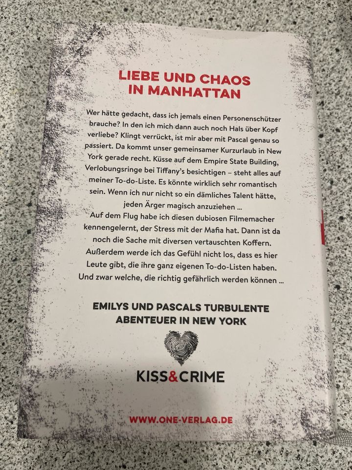 "Küss mich bei Tiffany" Eva Völler -gebunden in Hamburg