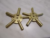 Zwei Sternschlüssel Aufziehschlüssel für antike Uhren, 10 Größen- Hannover - Vahrenwald-List Vorschau