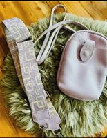 Crossbody Tasche Zwillingsherz Handytasche + Gurt neu  Flieder Niedersachsen - Bad Nenndorf Vorschau