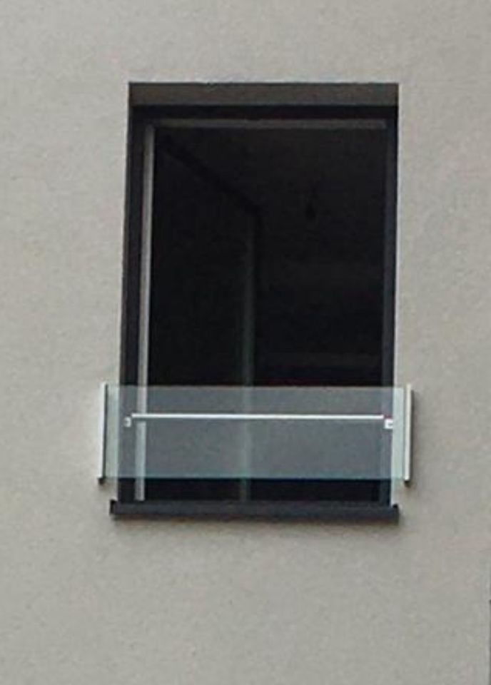 Glasbrüstung Französischer Balkon VSG ESG (16mm 882) 183x100 cm in Maintal