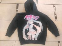 Hoodie Kapuzen Pullover ANIME HUTSUNE MIKU Gr. 134/140 Nordvorpommern - Landkreis - Barth Vorschau