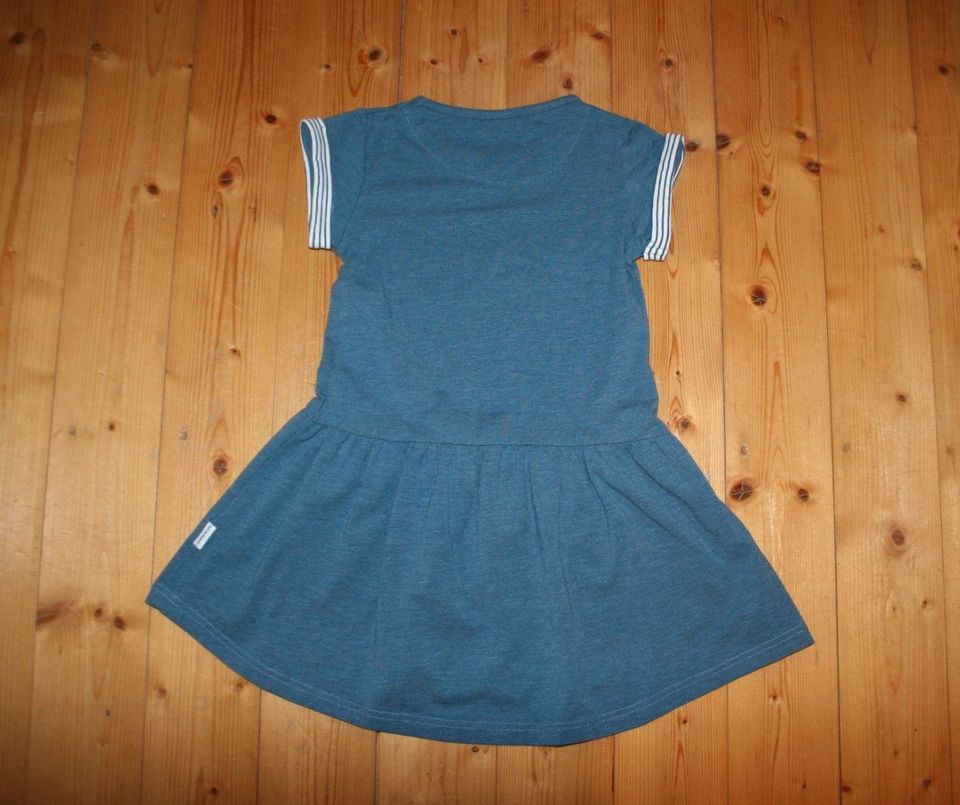 * NEU * Salt and Pepper Kleid, blau, Pferd, Glitzer, Gr. 104 -110 in Waltershausen