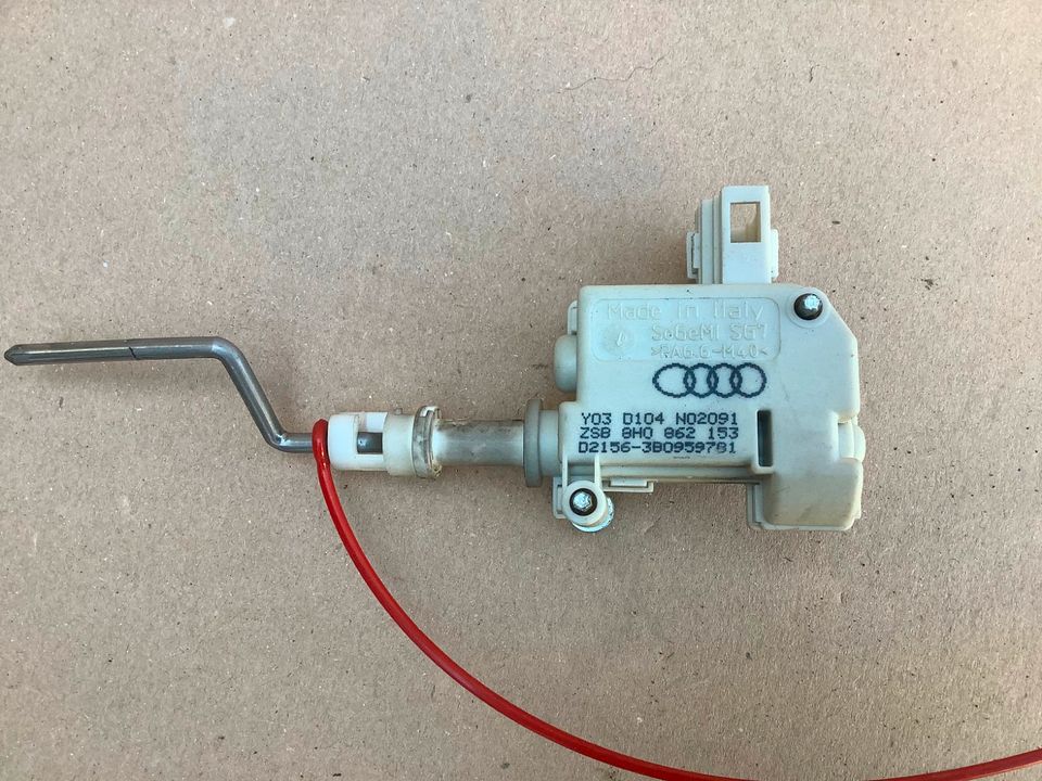 8H0862153 Stellmotor Tankklappe Entriegelung Audi A4 B6 8H Cabrio