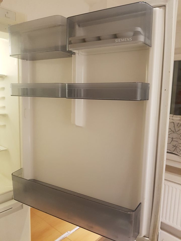 Kühlschrank, Gefrierschrank Kombi KG-37F00/03 in Nürnberg (Mittelfr)