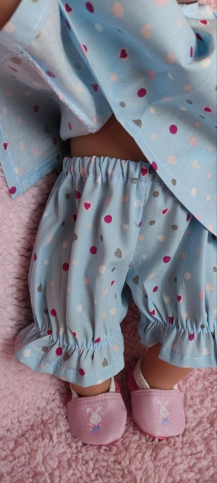 Puppenkleidung Kleid mit Pumphose Baby NEU in Lörrach