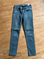 Levi’s super Skinny 710 Größe 29/30 Hessen - Bensheim Vorschau