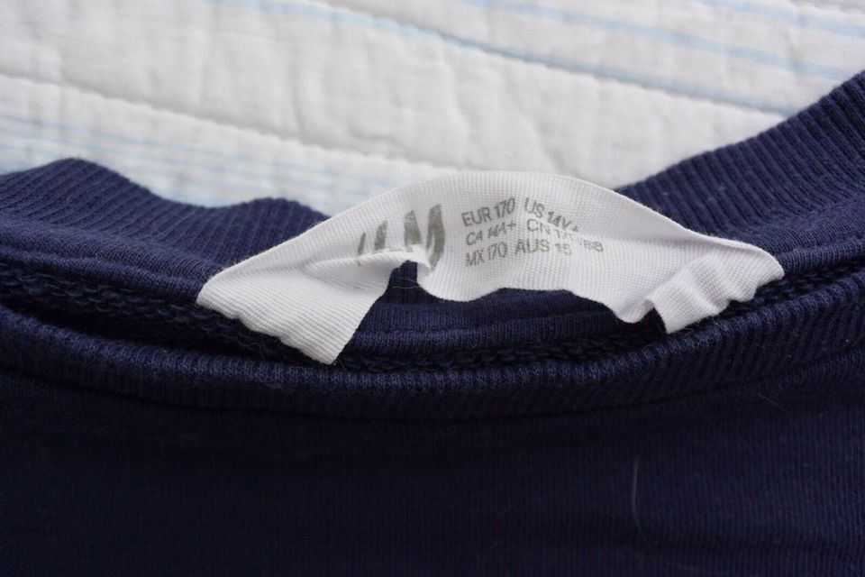 ♥ H&M tolles Sweatshirt Pullover Gr.170 wie NEU ♥ in Lonsee