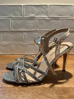 BUFFALO High Heels Silber Glitzersteinchen Gr. 41 Bayern - Zirndorf Vorschau