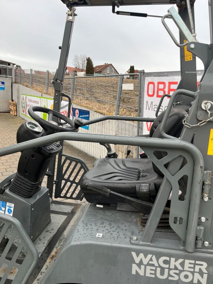 Vermietung Miete Wacker WL 25 Radlader Minibagger in Langenbach