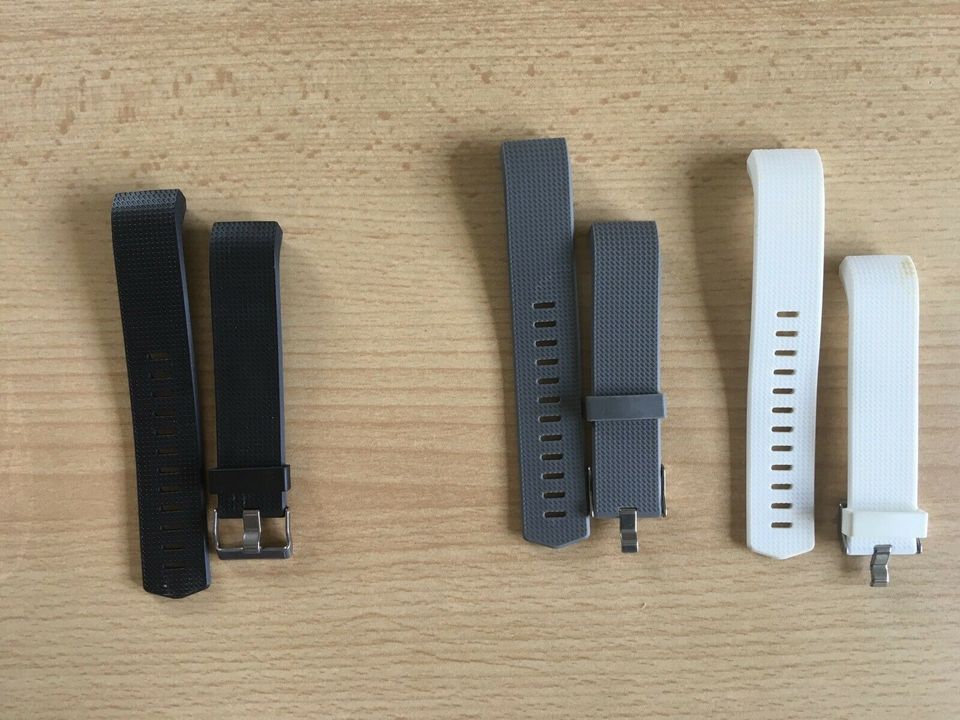 Fitbit Charge 2 Armbänder in Lüneburg