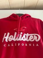 Hollister: Damen-Hoodie in rot und Größe S Bayern - Augsburg Vorschau