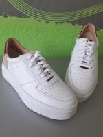 "Alba Moda" Sneaker Leder weiß-beige Plateausohle NP 139,95€ Gr37 Leipzig - Schönefeld-Abtnaundorf Vorschau