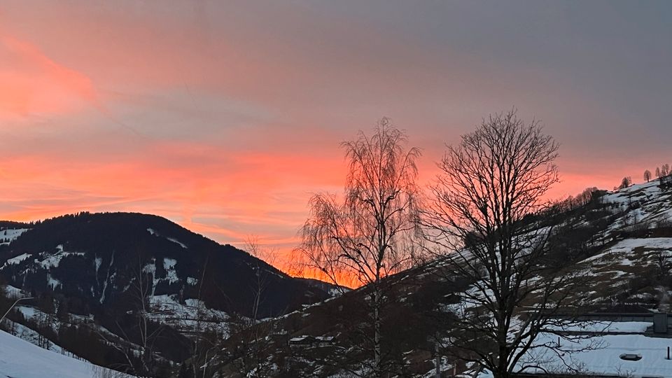 Ferienwohnung an der Skipiste Last Minute mit Schwimmbad Sauna in Selters