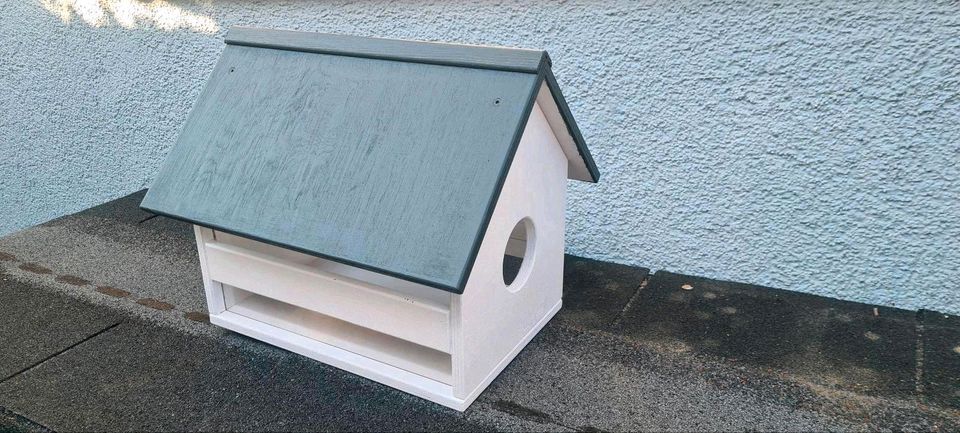 Vogelfutterhaus zum aufhängen mit Acrylscheiben *neu in Lampertheim