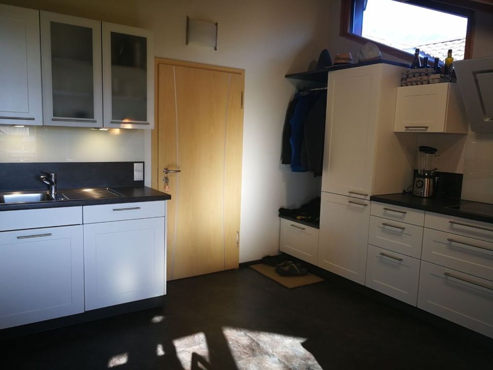 Möblierte Wohnung 2ZKB+Balkon 65 m² mit befristetem Mietvertrag in Burgberg