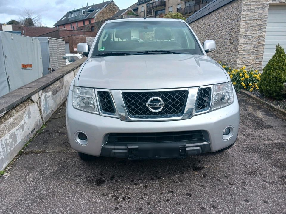 Nissan Navara 2012  Diesel 227.000km in Stolberg (Rhld)