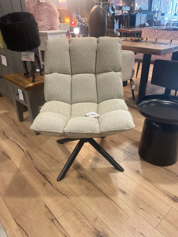 Sessel Lounge Boucle Stoff beige Drehfunktion in Wesel