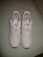 Nike Schuhe Gr. 44 ungetragen Hessen - Mainhausen Vorschau