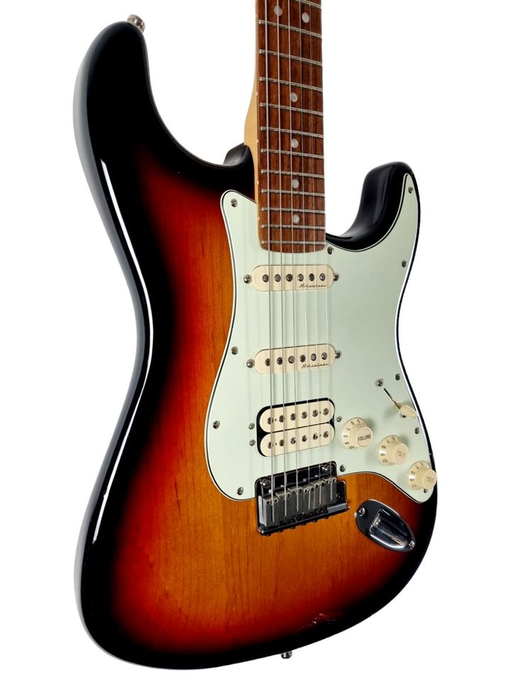 2010 Fender American Deluxe Stratocaster HSS 2TS Sunburst USA in Linsengericht