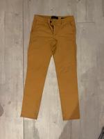 Angelo Litrico C&A gelbe Hose Mitte - Tiergarten Vorschau