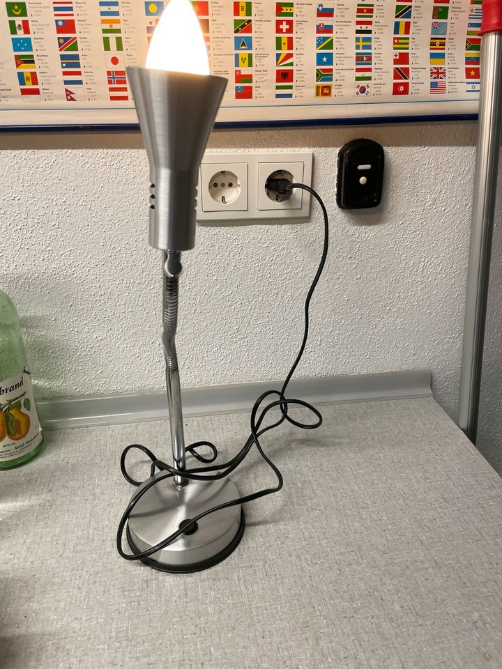 Tischlampe 40W in Zimmern ob Rottweil