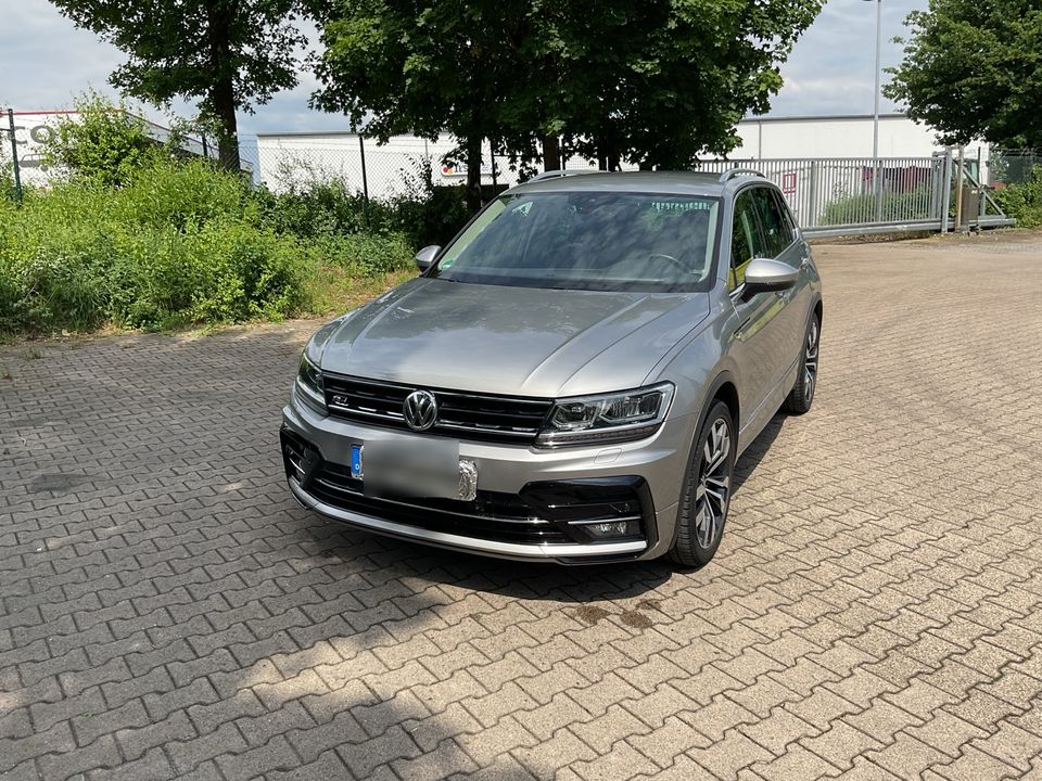 VW Tiguan R-Line 1,4 TSI 4M in Lage