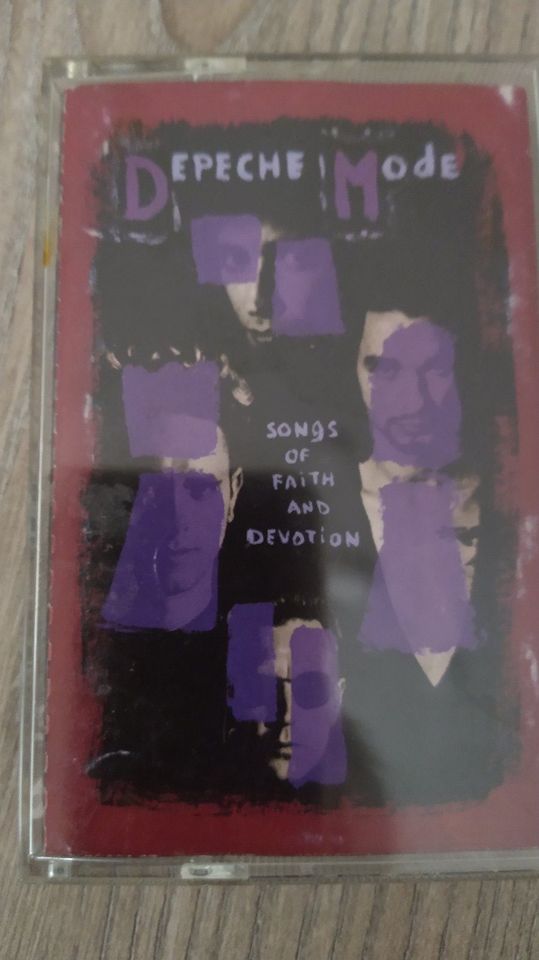 Depeche Mode - Songs of Faith and Devotion Kassette Czech Edit in Harsewinkel - Marienfeld