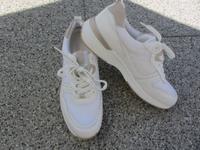 Medicus Sneaker/Sportschuh weiß Gr. 40/ 6,5 NEUW !! Hessen - Sennhütte Vorschau