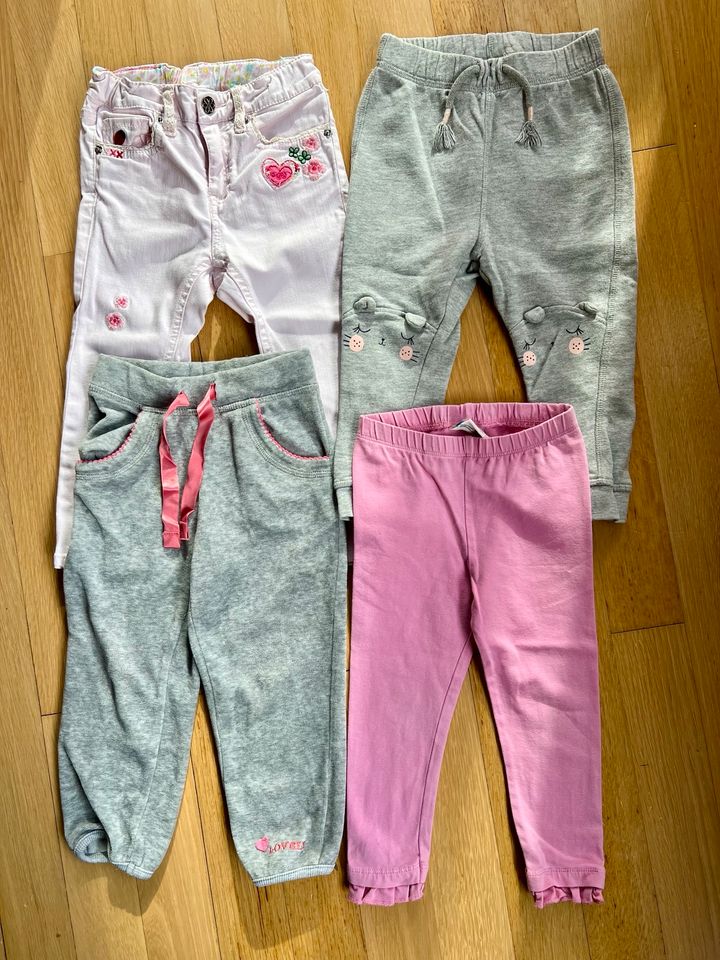 Kleiderpaket Gr. 92 H&M Topomini Hose Jeans Jogginghose Leggings in Kernen im Remstal