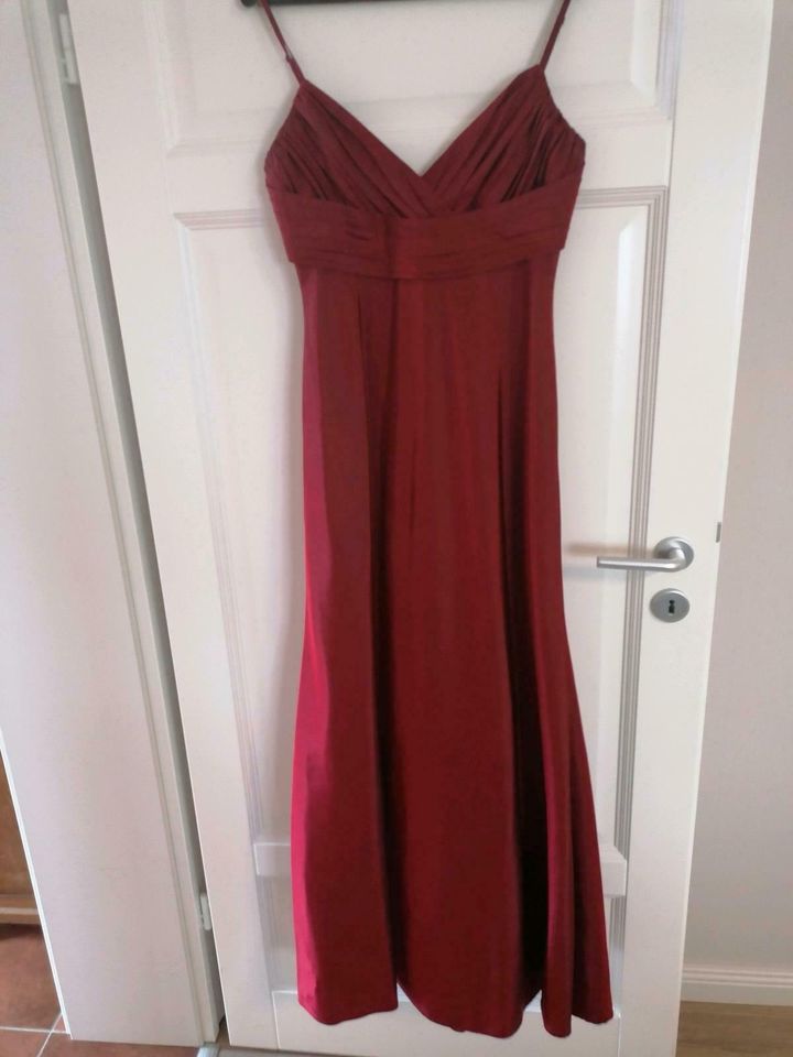 Abendkleid Zero Gr. 38 in Kail