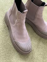 Angesagte beige-graue Chelsea Boots von Kennel & Schmenger Hessen - Wiesbaden Vorschau