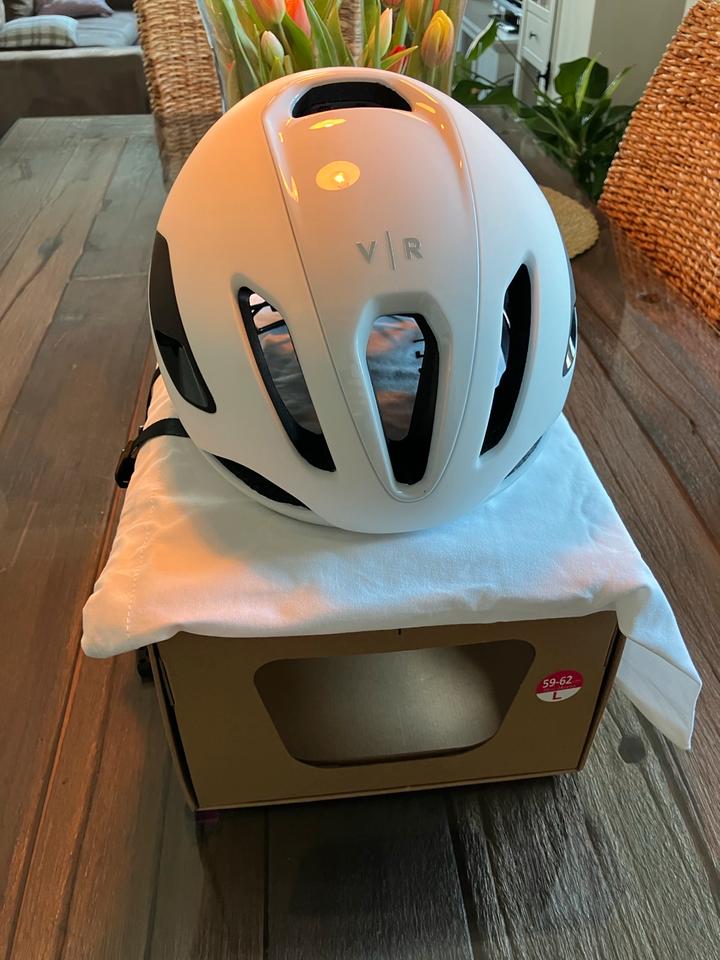 Van Rysel RCR-F Rennrad-Aero-Helm Triathlon Rennradhelm Gravel in Wölpinghausen