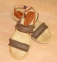Tommy Hilfiger Damen Sandalen Gr. 38 Leder OPV TOP Zustand Aachen - Aachen-Mitte Vorschau