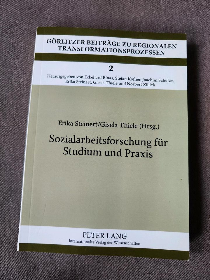 Sozialarbeitsforschung für Studium und Praxis in Drei Gleichen