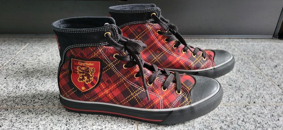 Harry Potter Gryffindor Hogwarts Schuhe Chucks Sneaker EMP 42 in Bottrop