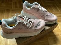 Keen Damen  WK 400 Multisportschuhe Gr. 39,5 NEU Nordrhein-Westfalen - Reken Vorschau