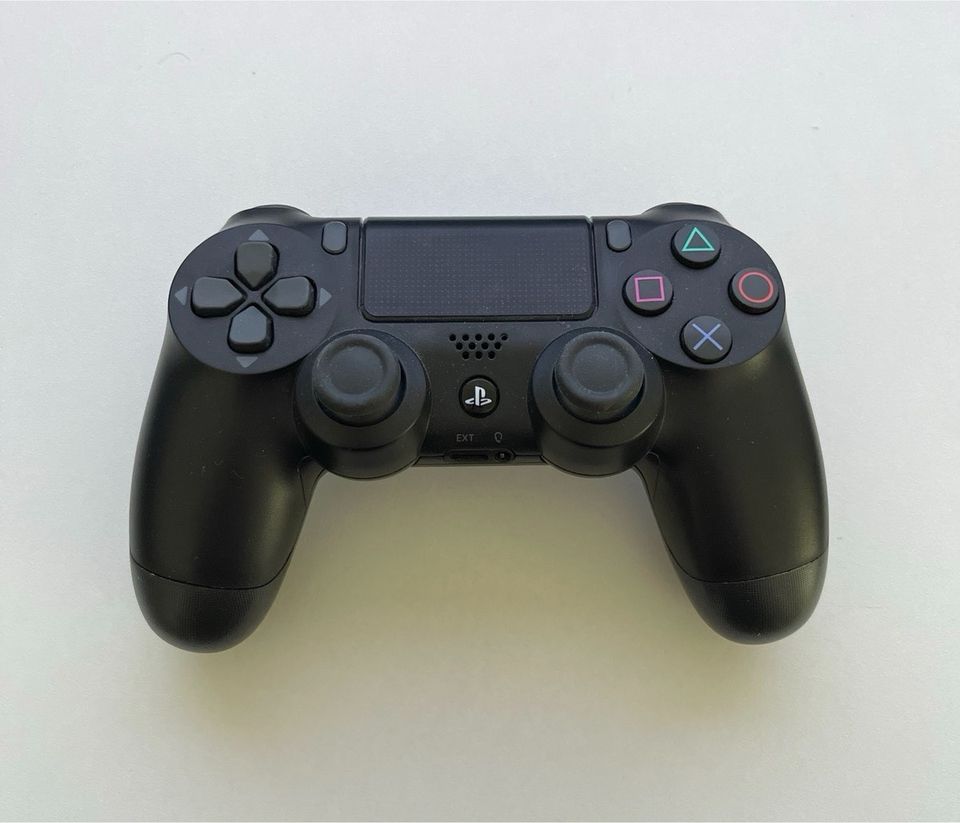 Playstation 4 Controller in Cottbus