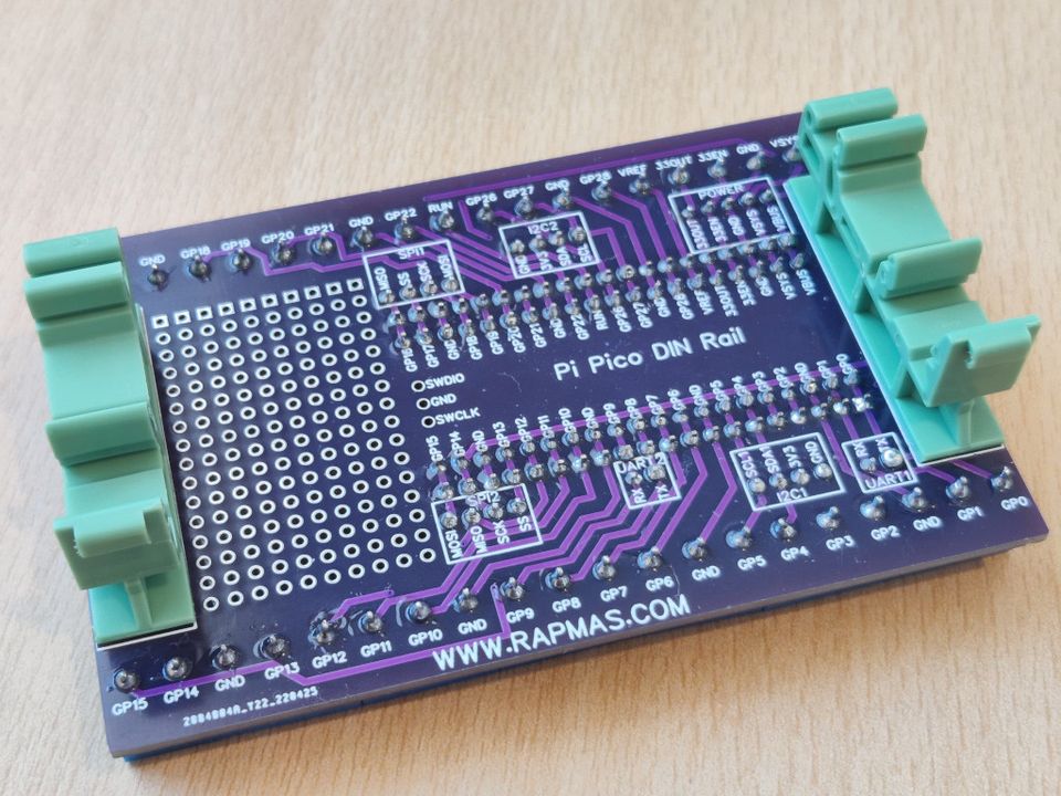 Raspberry Pi Pico DIN-Schiene DIN Rail Adapter in Rosenheim